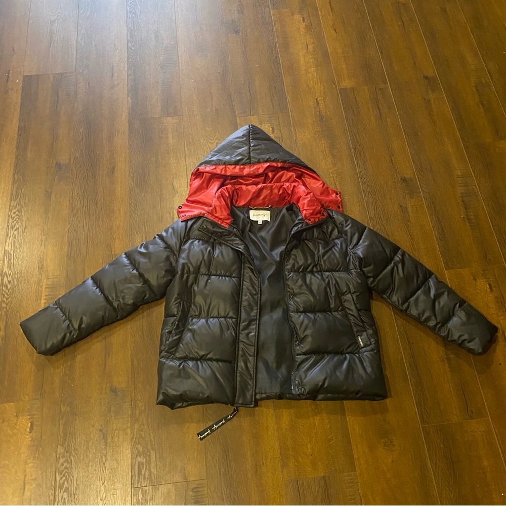 Kendall + Kylie puffer jacket
